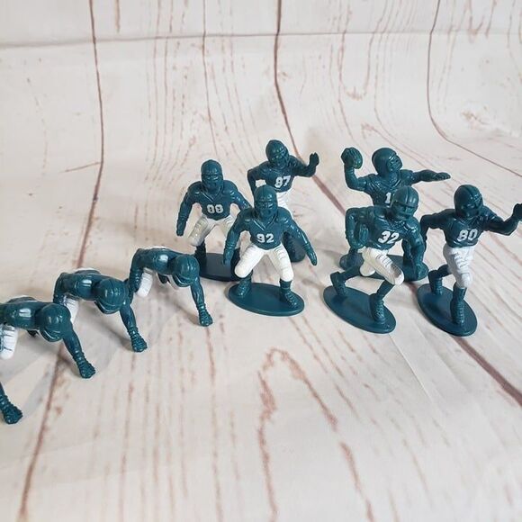 2002 Kaskey Lot of 10 Teal Green & White Mini Football Players Figures Toyes - Picture 1 of 8